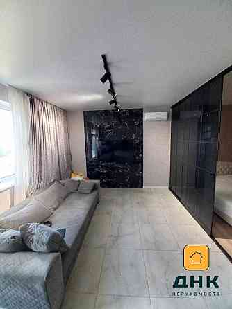 Стильная и удобная квартира с балконом в Аркадии на 11 этаже Жемчужина Одесса