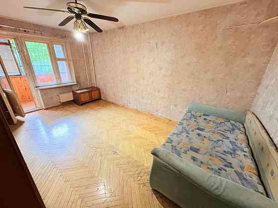 Продаж 3к кв 84м2 метро Позняки вул Анни Ахматової 39А ДЕРЖ ПРОГРАМИ Київ