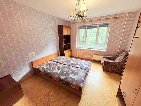 Продаж 3к кв 84м2 метро Позняки вул Анни Ахматової 39А ДЕРЖ ПРОГРАМИ Київ