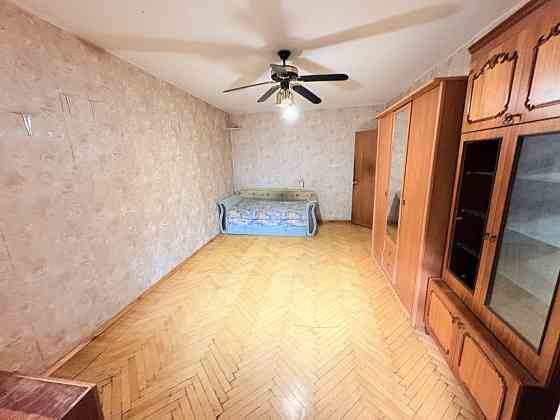 Продаж 3к кв 84м2 метро Позняки вул Анни Ахматової 39А ДЕРЖ ПРОГРАМИ Київ