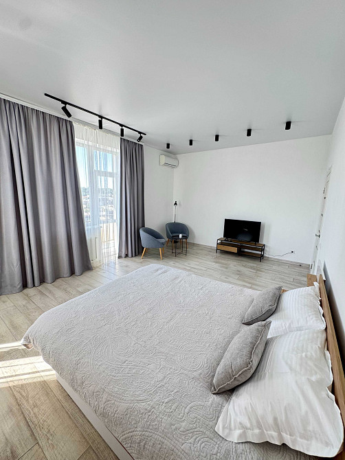 Довготривала оренда від власника! Панорамна квартира у центрі Львова Львів - зображення 3