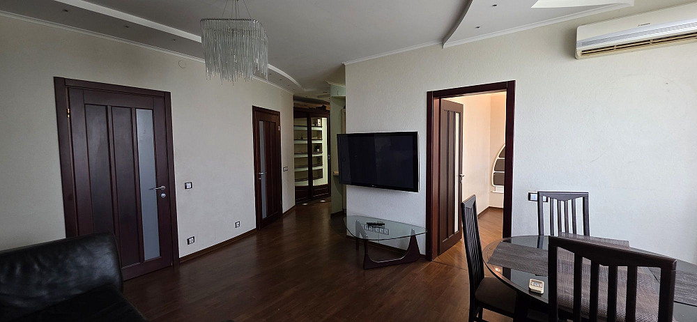 Продам 2к квартиру, Здолбунівська, 9б, Власник Київ - зображення 1