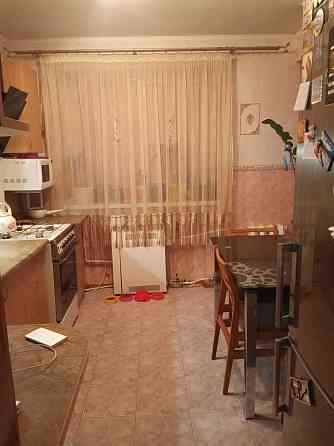 3-к Квартира з індивідуальним опаленням в центрі міста 