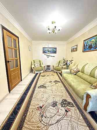 Продам великогабаритну квартиру в спальному районі Кропивницький