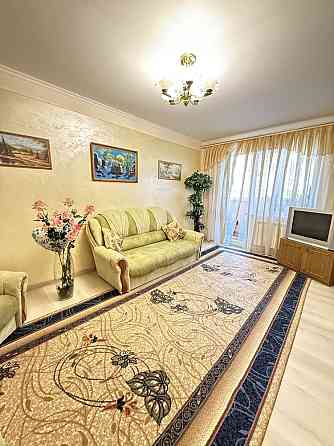 Продам великогабаритну квартиру в спальному районі Кропивницький