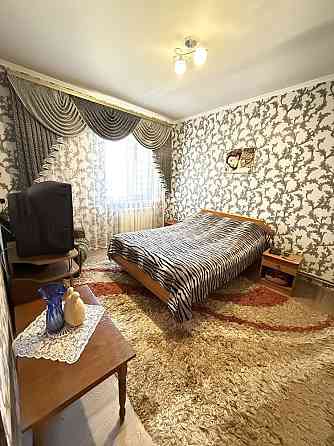 Продам великогабаритну квартиру в спальному районі Кропивницький