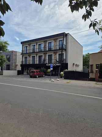 Продається кв-ра в Елітному ЖК  поруч з ТЦ Дастор Ужгород