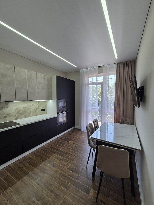 Продається кв-ра в Елітному ЖК  поруч з ТЦ Дастор Ужгород - изображение 3