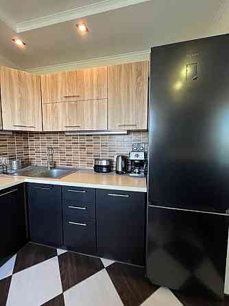 Аренда 1 комнатной квартири + кухня студия ( Заводский) Курортная Николаев