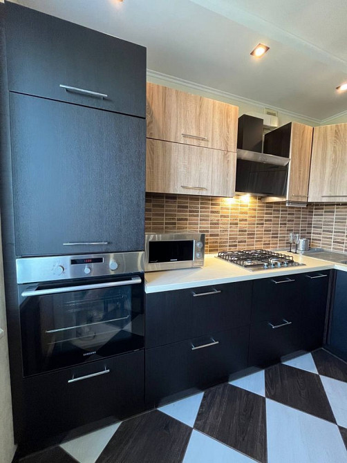 Аренда 1 комнатной квартири + кухня студия ( Заводский) Курортная Миколаїв - зображення 1