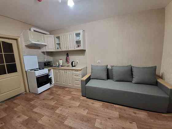 Квартира в довгострокову оренду — вул. Чавдар, 14 Киев