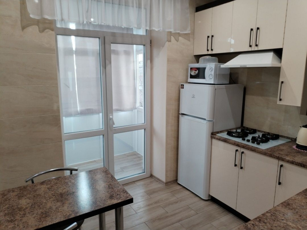 Сдам 2х-1к комнатную кв-ру 12.000 Рядом Центр Кам`янське (Запорізька обл.) - зображення 1