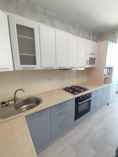 оренда 1км Хмельницького Галицьке перехрестя Львів - зображення 1