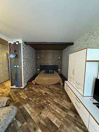 Оренда 1-кімнатної квартири в центрі, новий закритий ЖК, Район Площі Чернигов