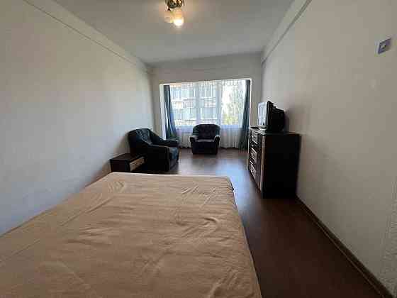 1 к. кв. метро Мінська 5хв пішком, Лук'яненка 2Г Киев