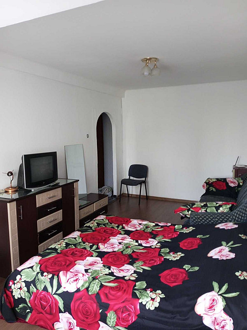 1 к. кв. метро Мінська 5хв пішком, Лук'яненка 2Г Киев - изображение 1