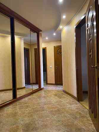 Оренда 3-кімнатної квартири біля м. Житомирська. Святошинська пл. 1 Киев