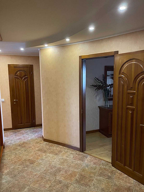 Оренда 3-кімнатної квартири біля м. Житомирська. Святошинська пл. 1 Киев - изображение 5