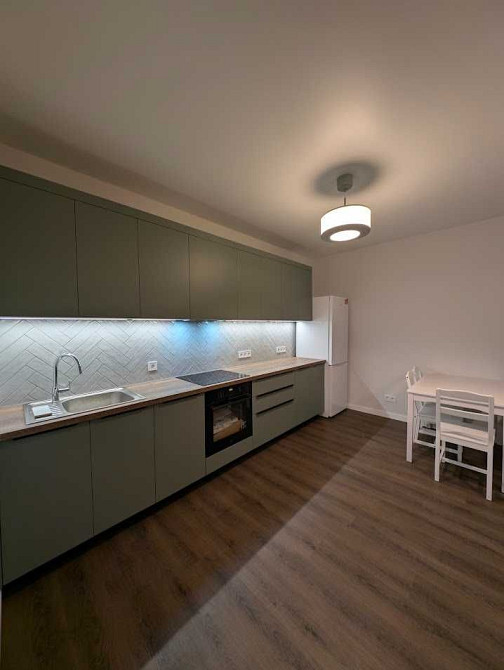 Здам 2к. Євро трьошка, ЖК Sky Avenue, Святослава Хороброго 11 Киев - изображение 1