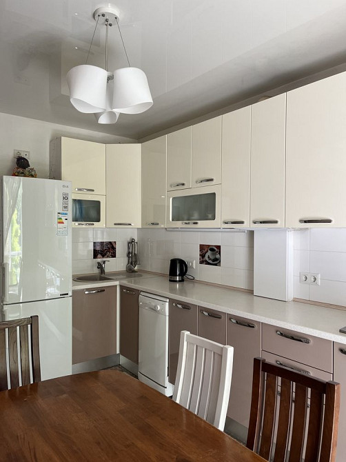 Продаж 2к затишної квартири+велика кухня+повністю житловий стан. Ірпінь - зображення 4