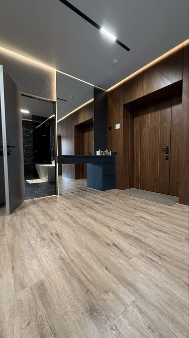 Продаю 3-х кв коммерческая 3центпально - городской рн Кривий Ріг - зображення 3