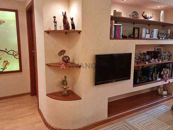 Продаж 3кім квартири Русанівська набережна 22. Київ