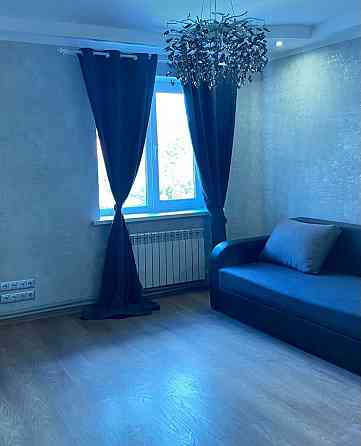 Бородянка, вул. Центральна 318, продаж 2к, центр, авторський ремонт Бородянка