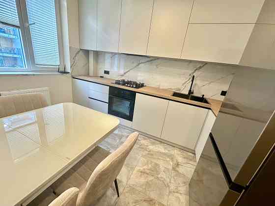 Продаж 1 км. квартири Малоголосківська Нова Оселя Львов