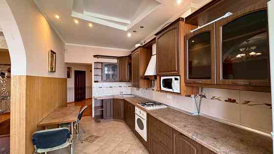 Продаж квартири, Львів, Петлюри Симона вулиця, 34а Львов