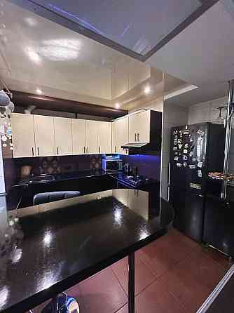 Продам квартиру с авторским ремонтом, техникой и мебелью Дафи/Титова Днепр