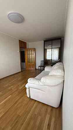 Сдам 1 комнатную квартиру возле метро 