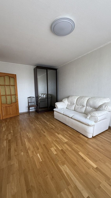 Сдам 1 комнатную квартиру возле метро  - зображення 2