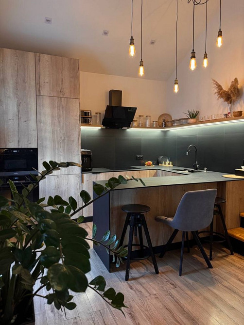 Продаж неймовірної 2-х ярусної квартири Ужгород - зображення 1