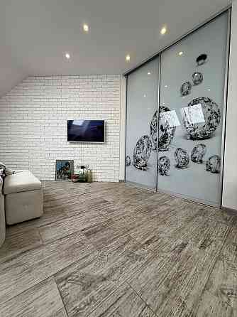 1кімнатна 35 м кв з автономним опаленням і парковкою в Бучі Буча