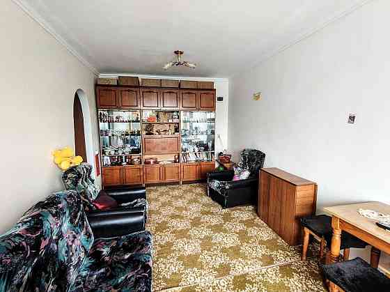 Нестандартна двокімнатна квартира з усіма зручностями та меблями! Дубно