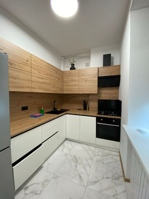 Оренда 3 кімнатної квартири на Лютеранській 4 Київ - зображення 4