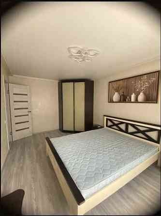 Здається 2-кімнатна квартира на Осокорках безпосередньо від власника. Киев