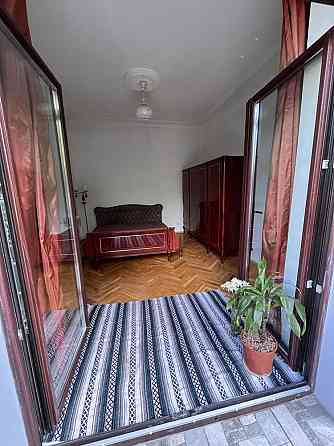 Трехкімнатна квартира на Білоруський  від господаря. Киев