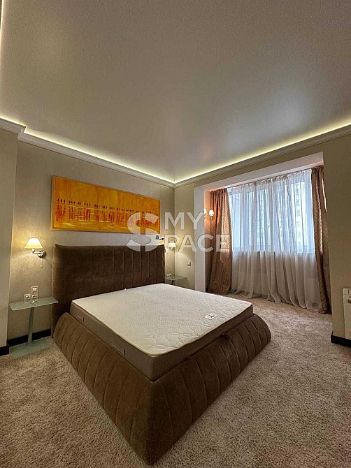 3к. 108м2 Коновальця Щорса Панорама Печерськ Лесі Українки Маккейна Київ - зображення 3