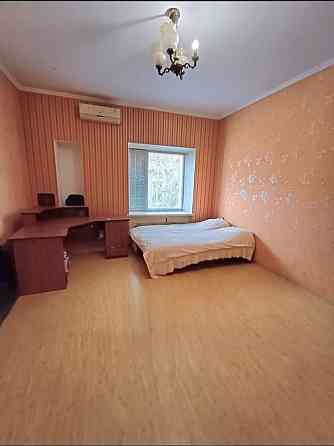 Продаю 2 х комнатную квартиру в ЦЕНТРЕ/ На Земле 52м2/Автономка Николаев