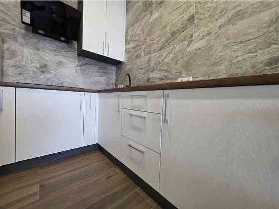 Редкость! Две раздельные!  ЖК Бартоломео. ЖМ Победа.74 кв м. Днепр