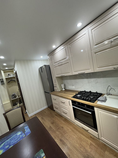 Двухкомнатная каартмра с ремонтом!Соляные-ост.Ателье Николаев - изображение 2