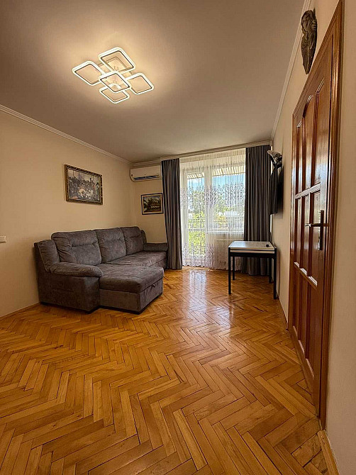 Продаж 2 кім. квартири вул. Б.Хмельницького, вул. Зустрічна, Підзамче Львов - изображение 4