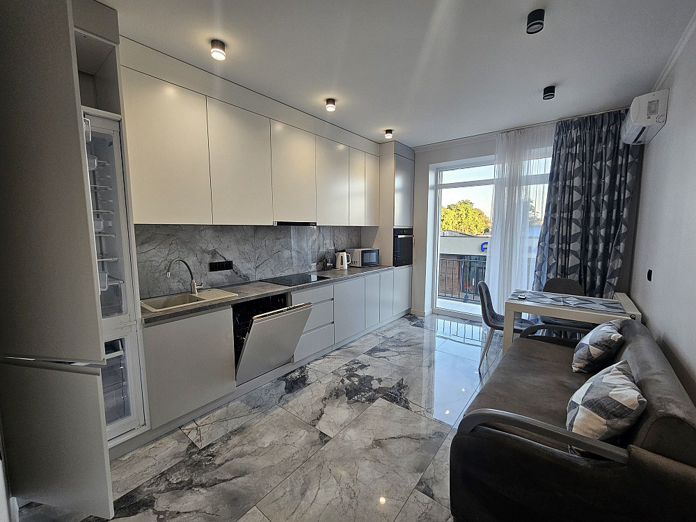 Здається 1.5 кімнатна на набережній Ужгород - изображение 7