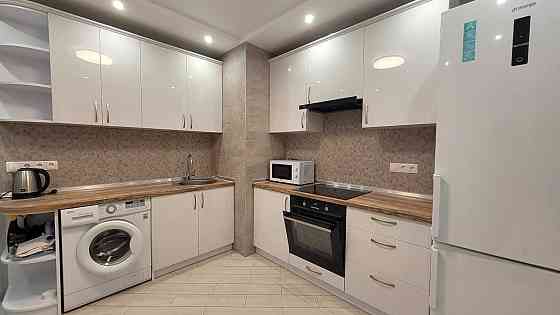 Аренда 1к з евроремонтом С.Данченка 28б. Виноградарь. Киев