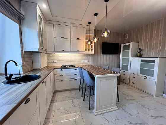 Здається Шикарна 2 кімната в центрі міста. Винница