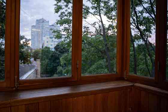 Дизайнерська квартира Янгеля 2А Київ