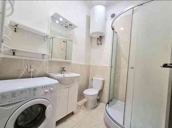 Новострой. 1 к кв. Левый берег. Риелторы не звоните. Днепр