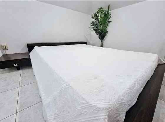 Новострой. 1 к кв. Левый берег. Риелторы не звоните. Днепр