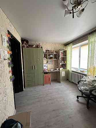 Продам 3х комн.квартиру левый берег, кирпичный дом Кам`янське (Запорізька обл.)